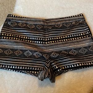 🚛 Forever 21 Gold and Black Shorts